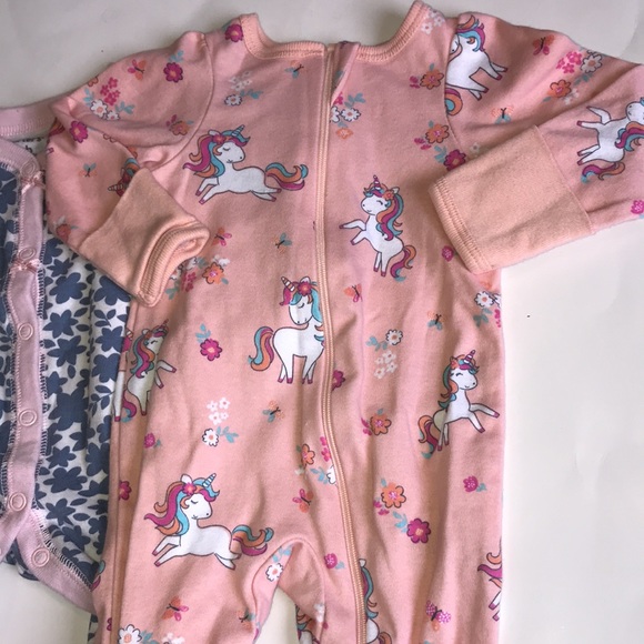 Newborn Baby Girl Footies Sleepers 3 pack bundle lot - Picture 5 of 12